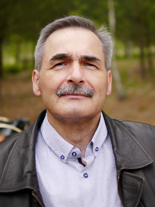 z przymrużeniem - maj 2016